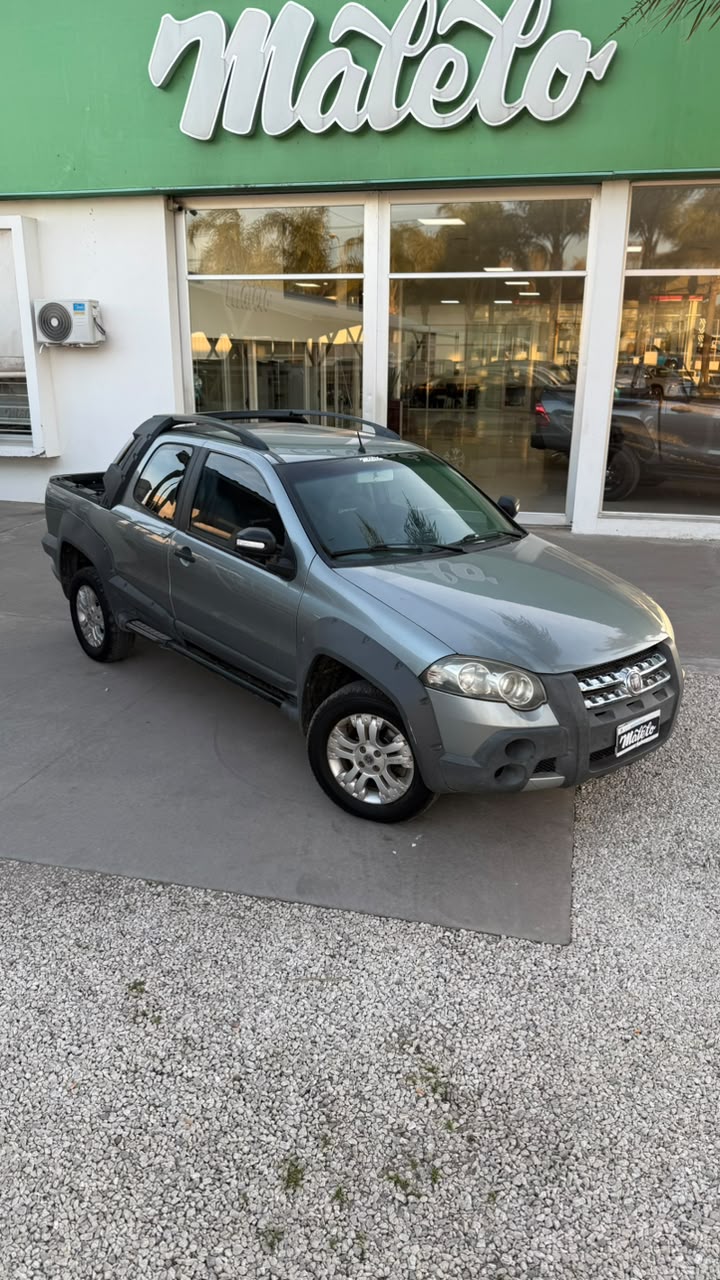 FIAT - STRADA  ADUENTURE  1.6 - MANUAL  - 2011